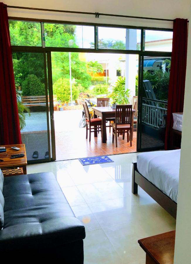 Daisy'S 2 Bedroom Family Home For Up To 5 Guests With Garden & Bbq Koh Samet Esterno foto