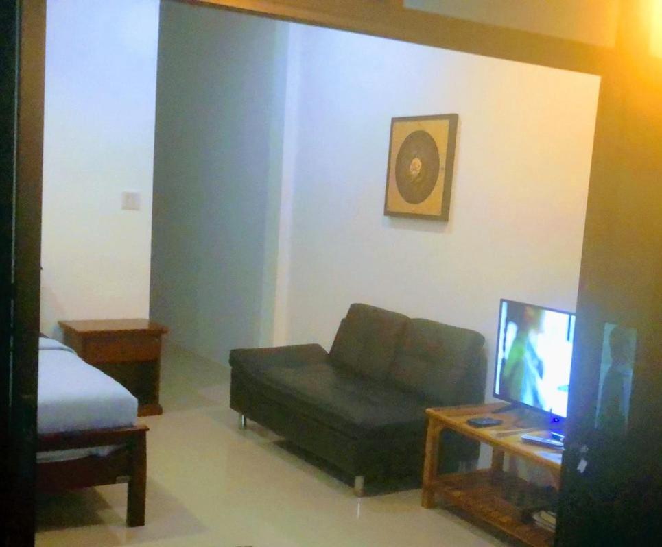 Daisy'S 2 Bedroom Family Home For Up To 5 Guests With Garden & Bbq Koh Samet Esterno foto