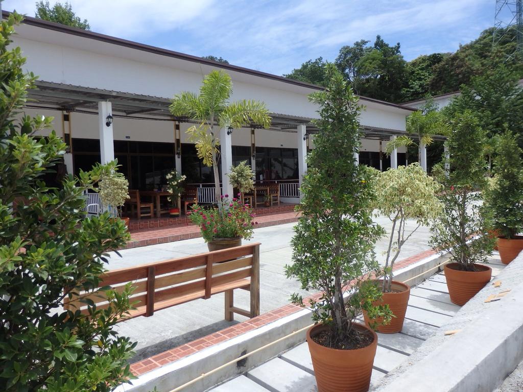 Daisy'S 2 Bedroom Family Home For Up To 5 Guests With Garden & Bbq Koh Samet Camera foto